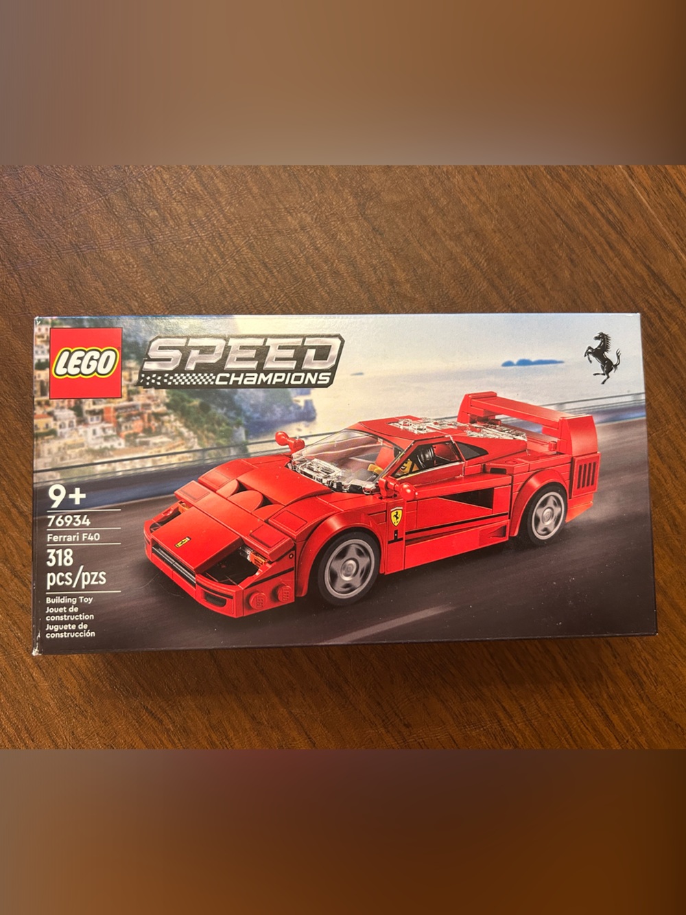 LEGO Speed Champions Ferrari F40. 76934 NIB